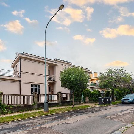 Apartman Xaveriova Praha Exteriér fotografie