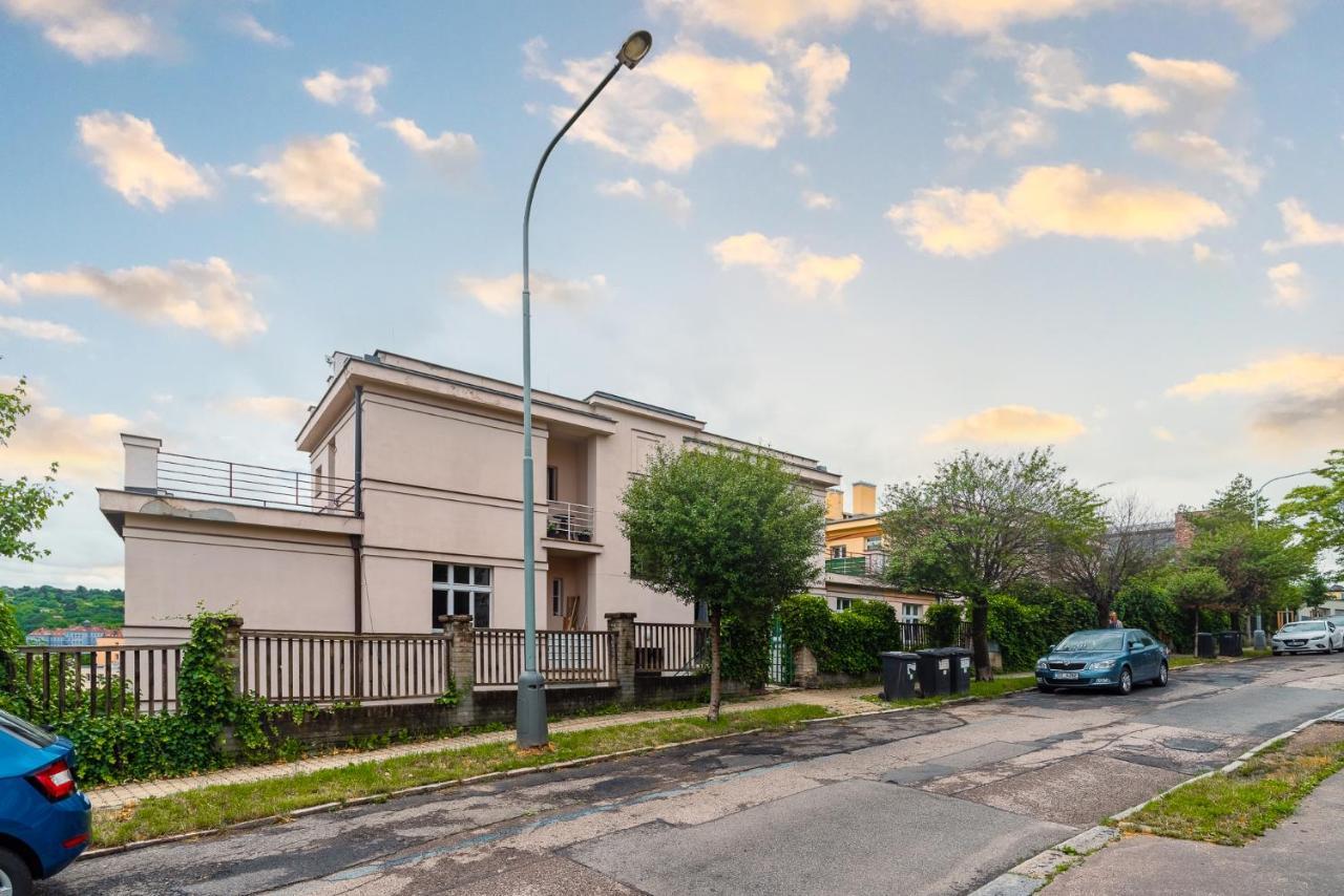 Apartman Xaveriova Praha Exteriér fotografie